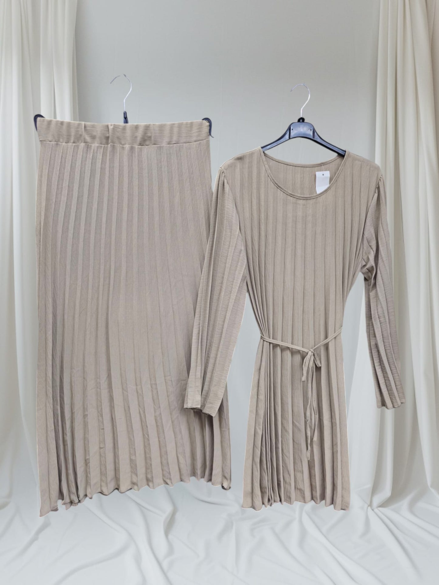 Set 2 Teilig Hose/Oberteil oder Rock/Oberteil