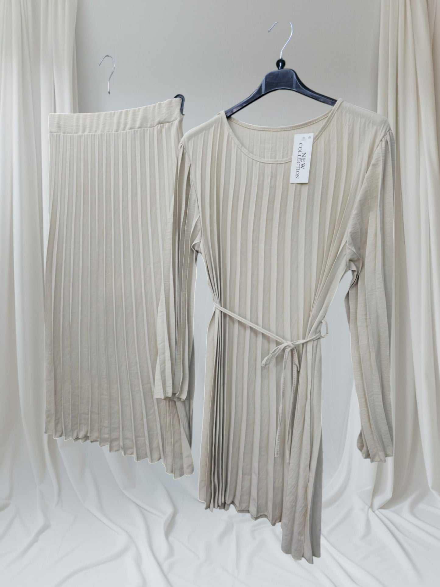 Set 2 Teilig Hose/Oberteil oder Rock/Oberteil