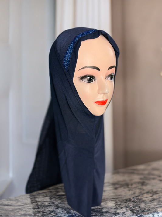 Hijab (Kopftuch) mit Glitzerstirn